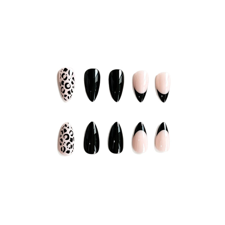Decorative Almond-Shaped Nail Art Kalsten