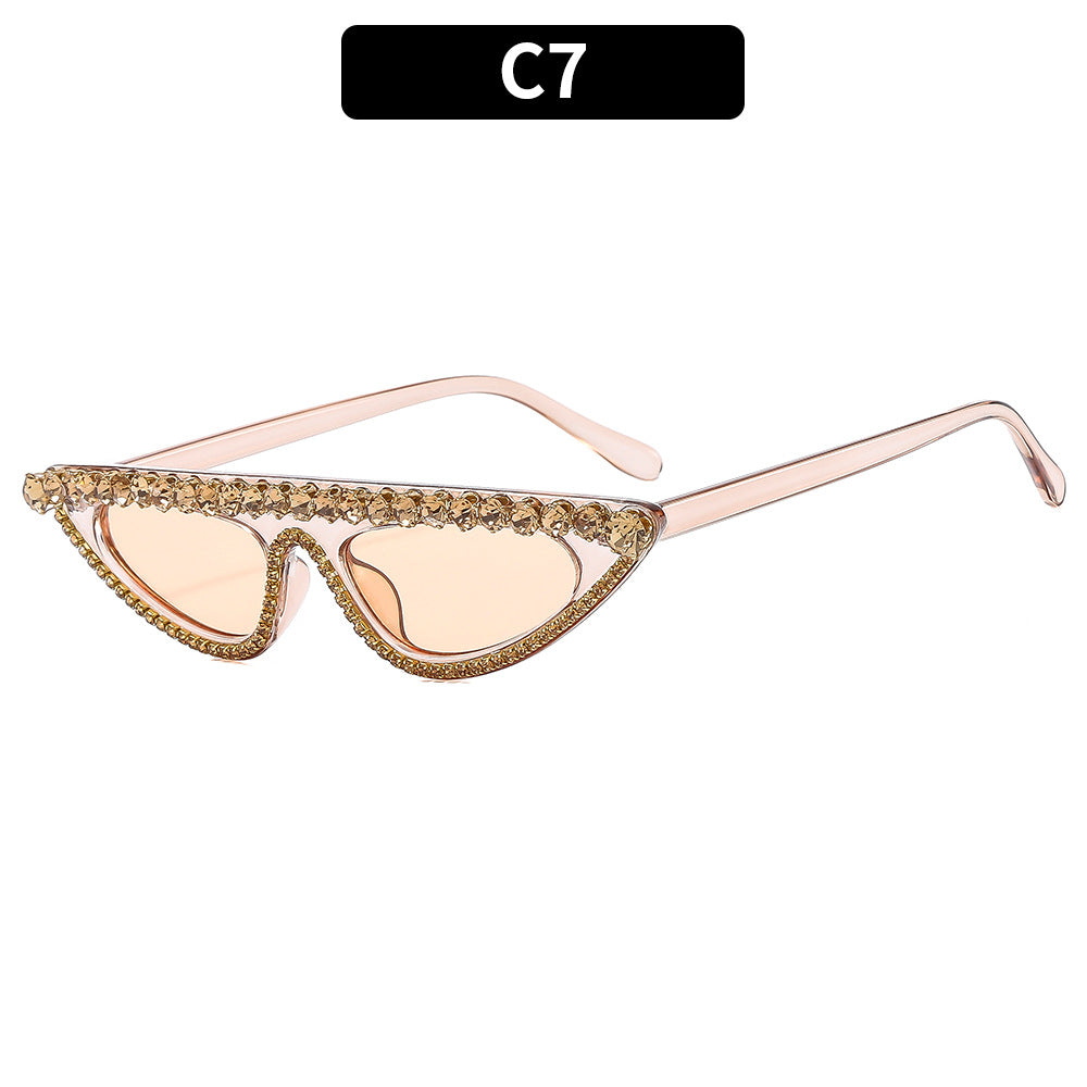 Stylish Rhinestone-Embellished Cat-Eye Sunglasses