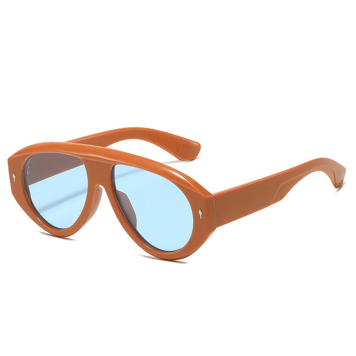 Fashion-Forward Sculptural Sunglasses Kalsten
