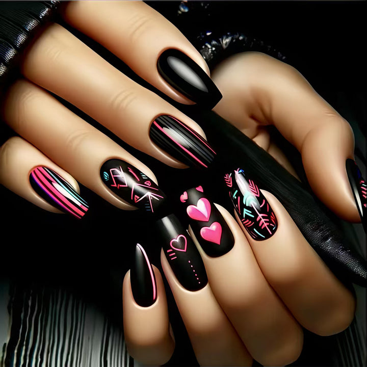 Creative artificial nails with modern graphic designs Kalsten