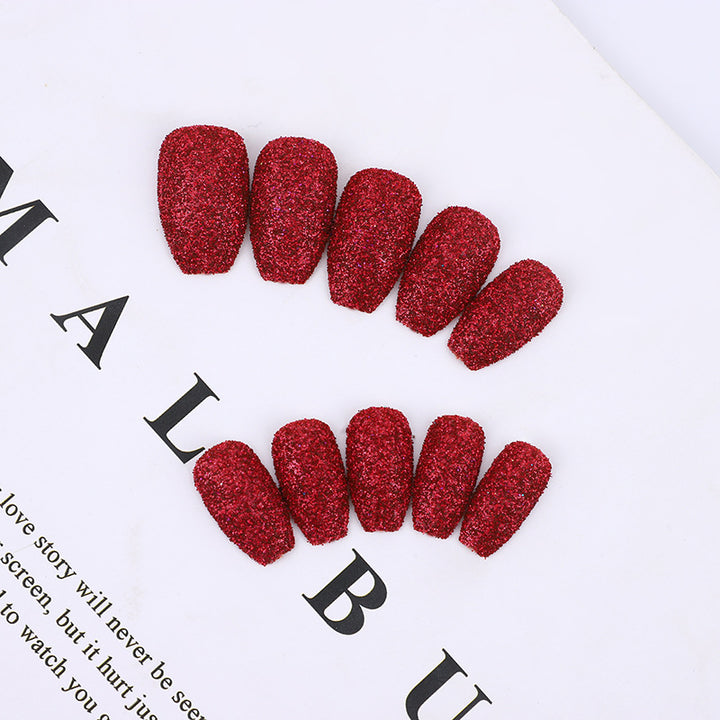 Glittering artificial nails in modern design Kalsten