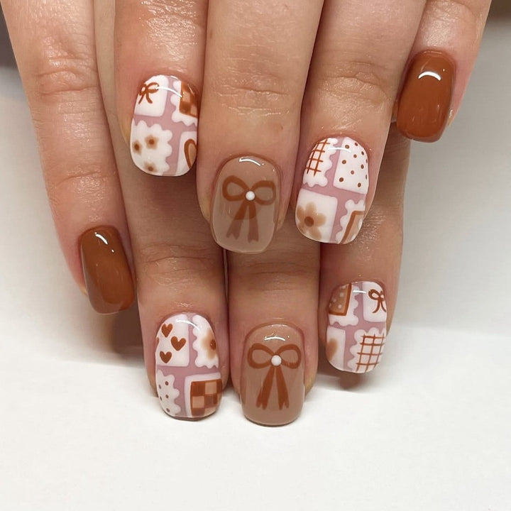 Decorative Press-On Nail Art Kit Kalsten