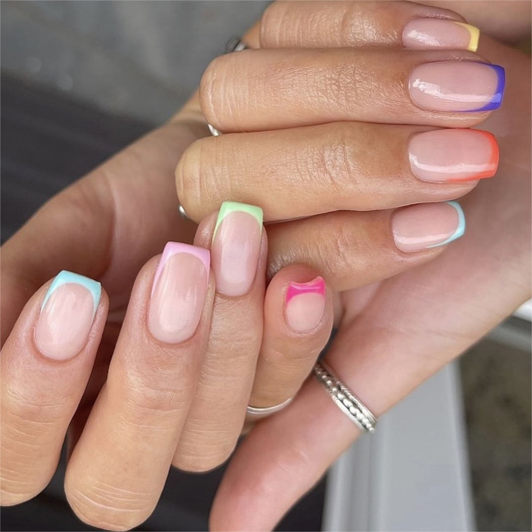 Acrylic nail set with colorful color accents Kalsten