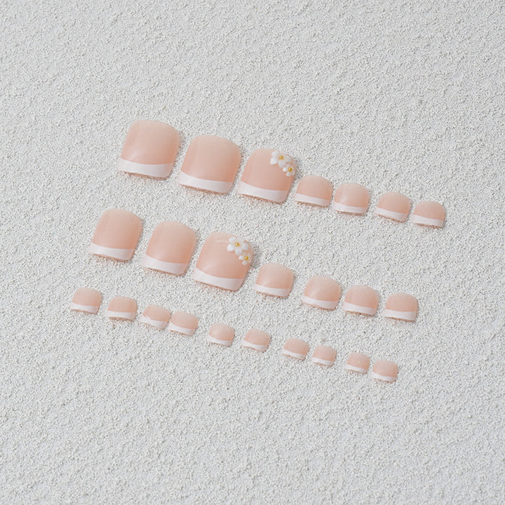 Artificial nail set with elegant flower and French tip designs Kalsten