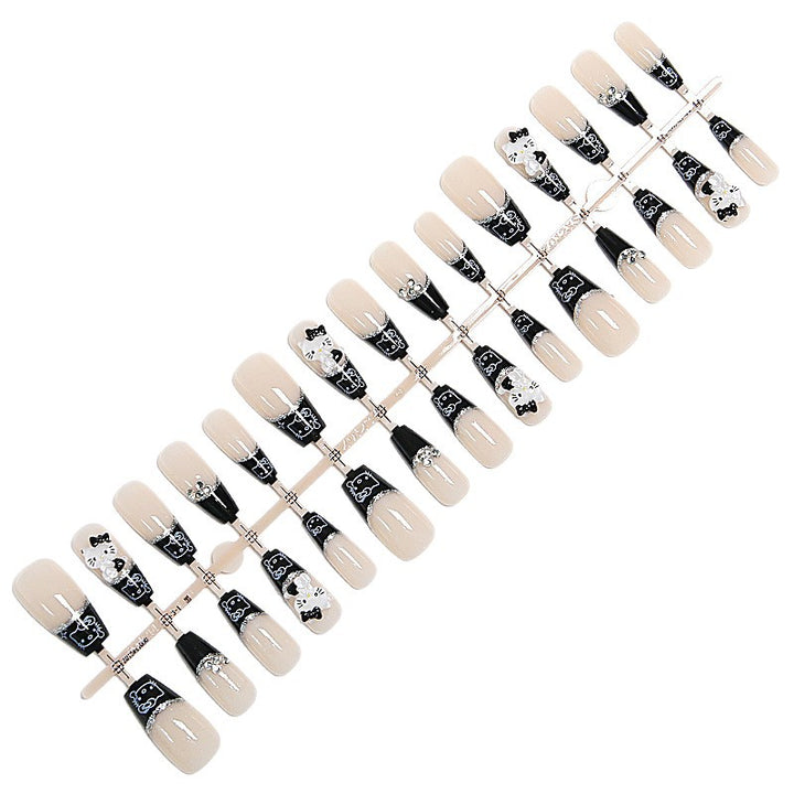 Creative Nail Art Creation Kalsten