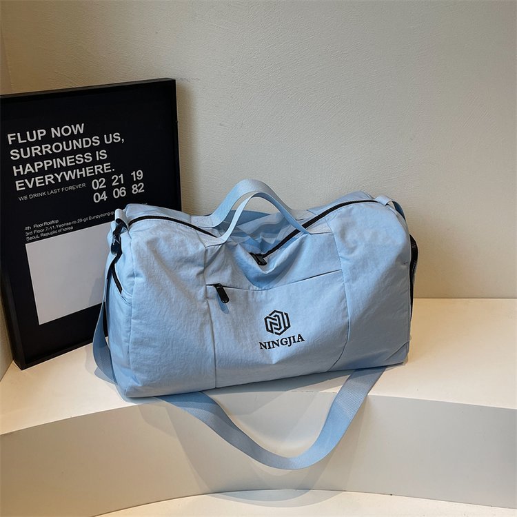 Versatile Weekend Travel Duffel Kalsten