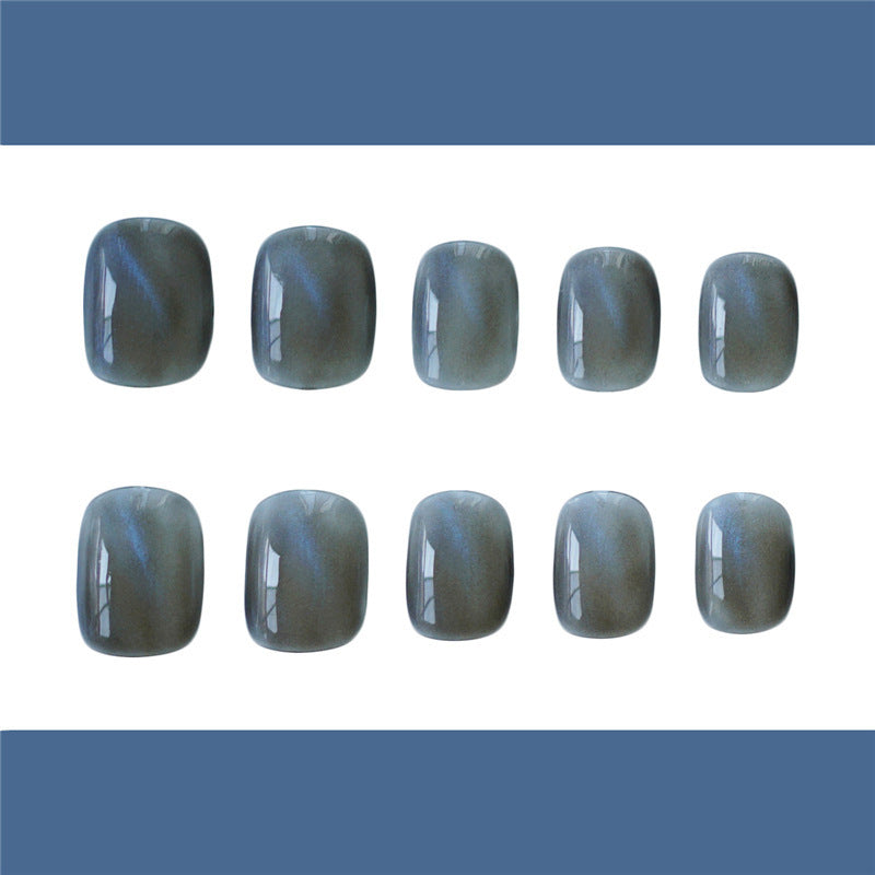 Elegant Glossy Press-On Nail Art