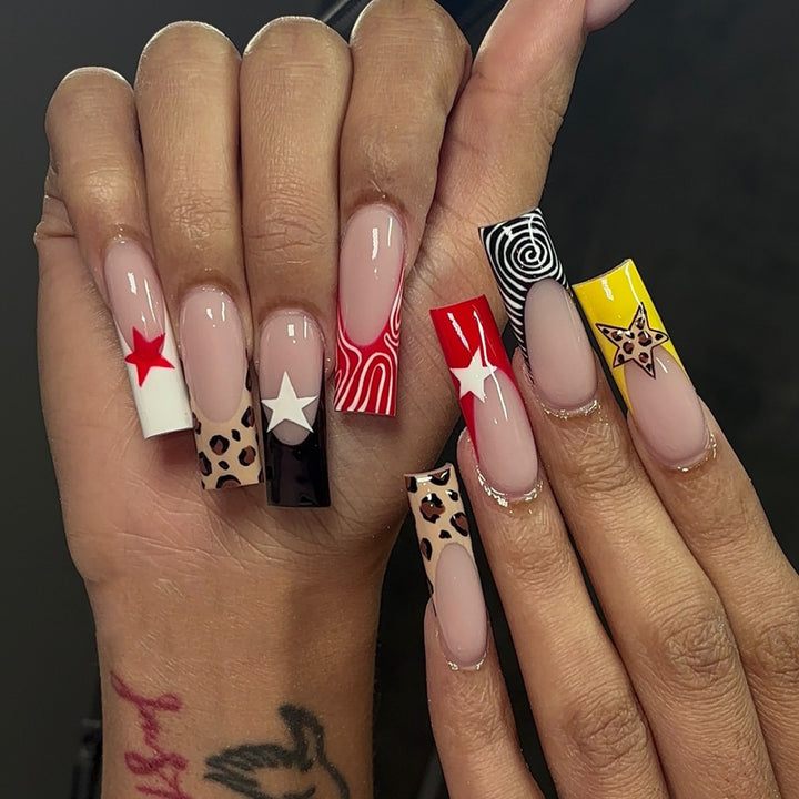 Creative nail art with stylish patterns Kalsten