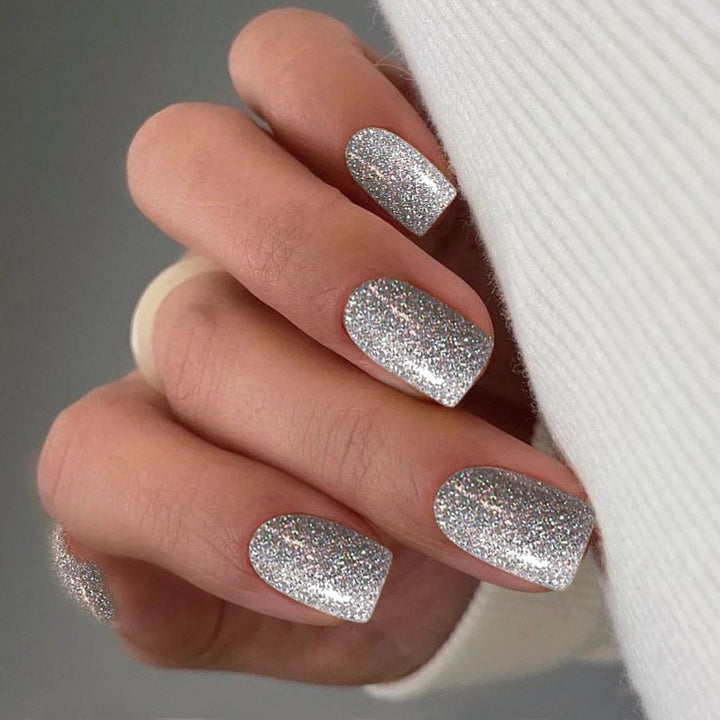 DIY Glitter Press-On Nails Kalsten