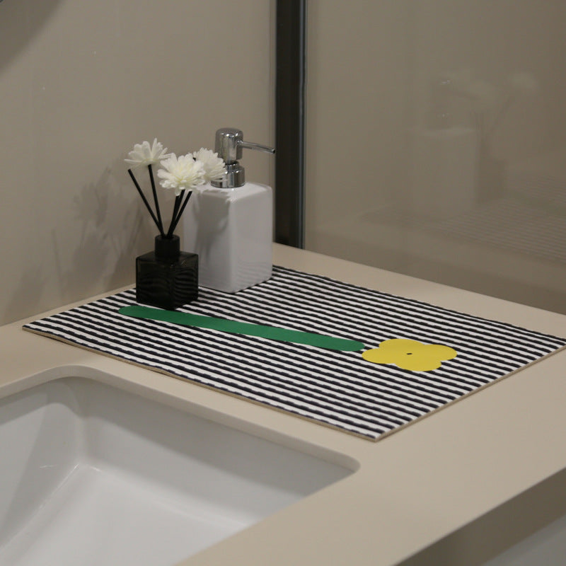 Stylish Change Room Bath Mat Kalsten