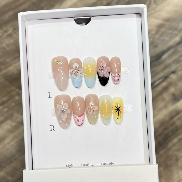 Artistic Floral Press-On Nail Art Set Kalsten