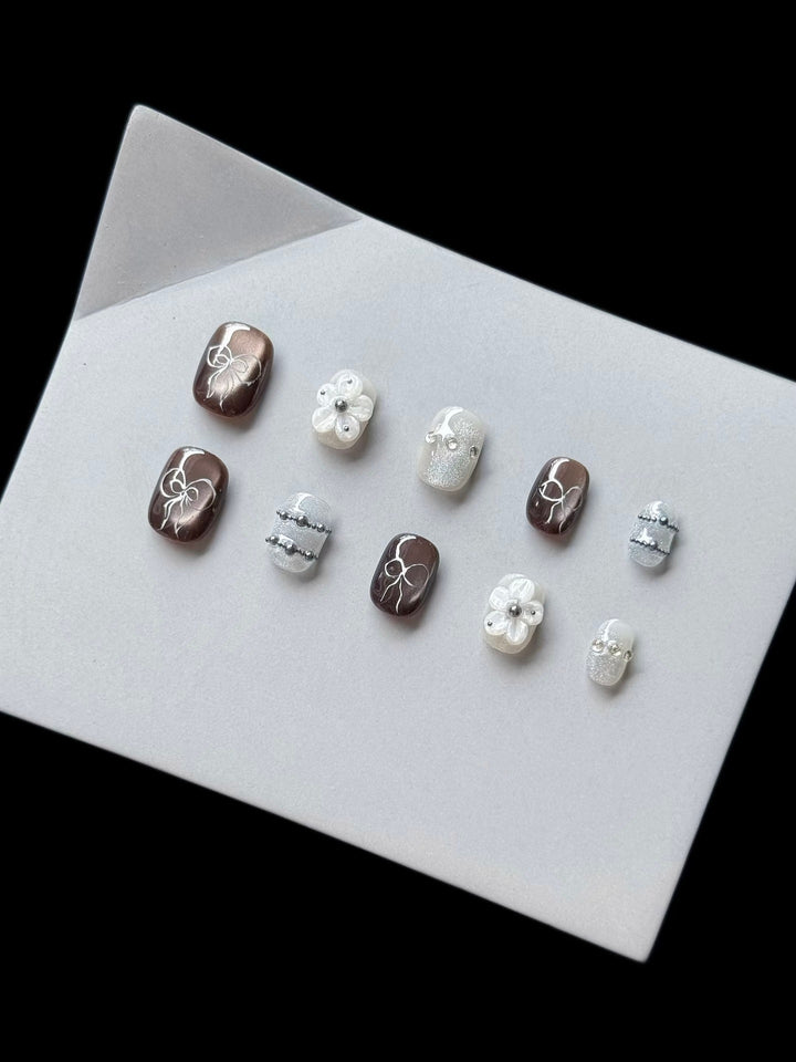 Artistic Press-On Nail Art Set with Floral and Gem Accents  1791774462