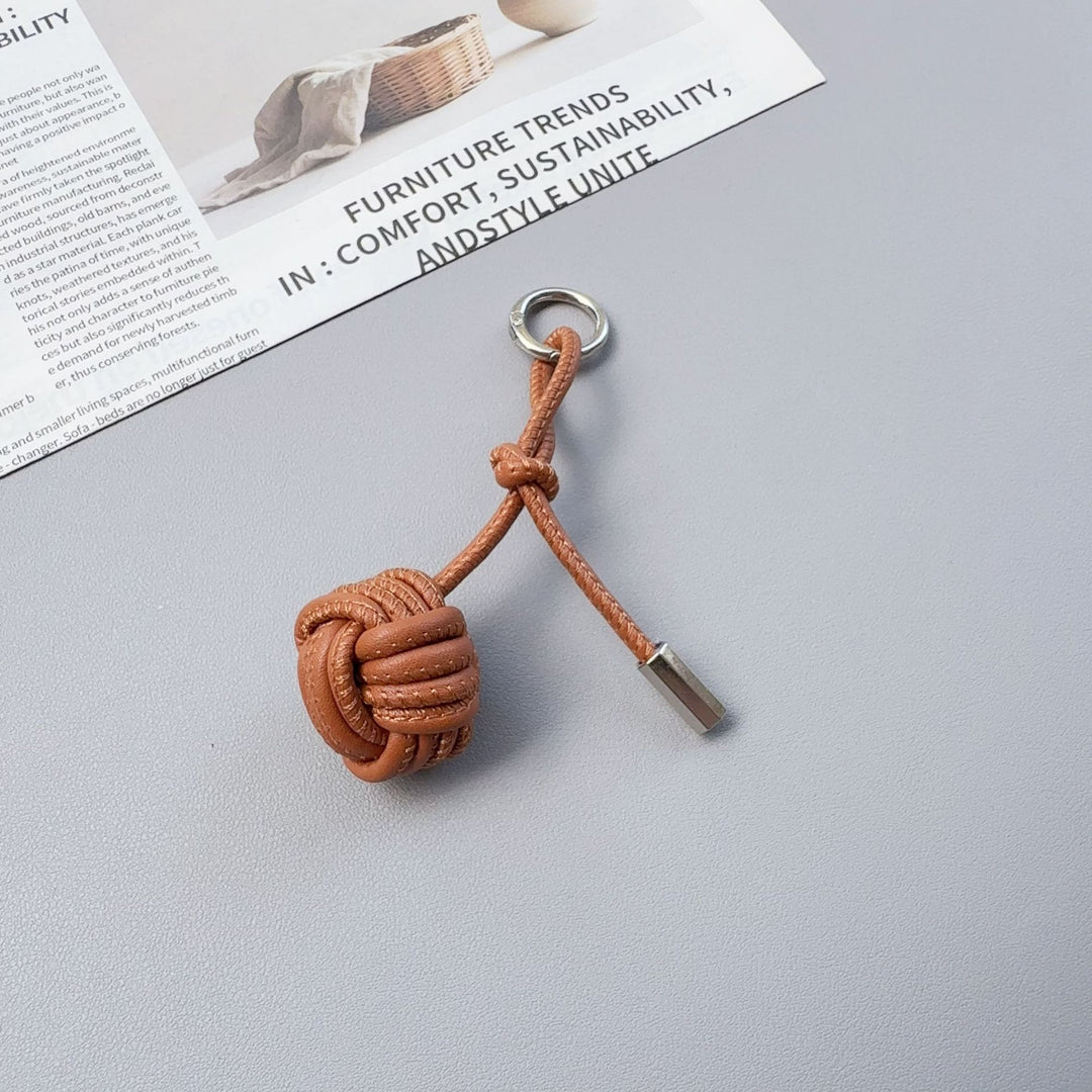 Stylish Keychain Holder Kalsten