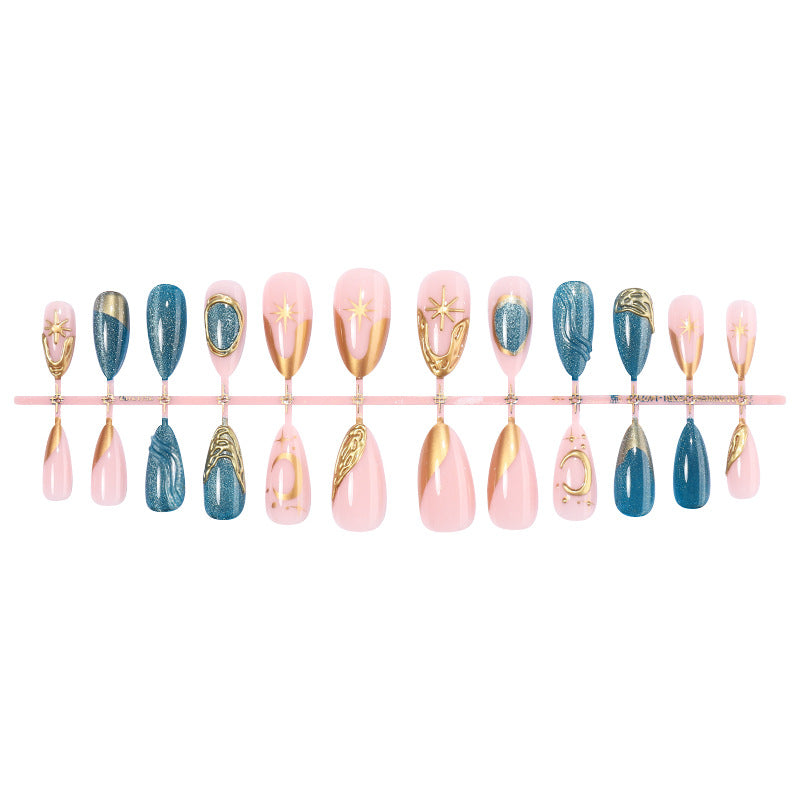 Artistic Press-On Nail Art Set with Gold Accents kalsten