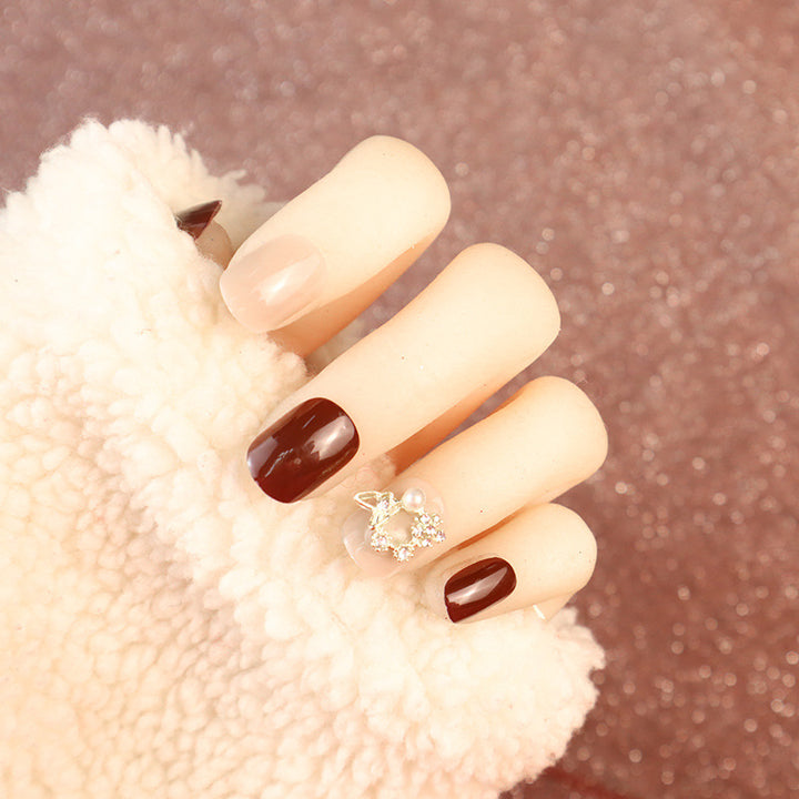Elegant Press-On Nail Art Set