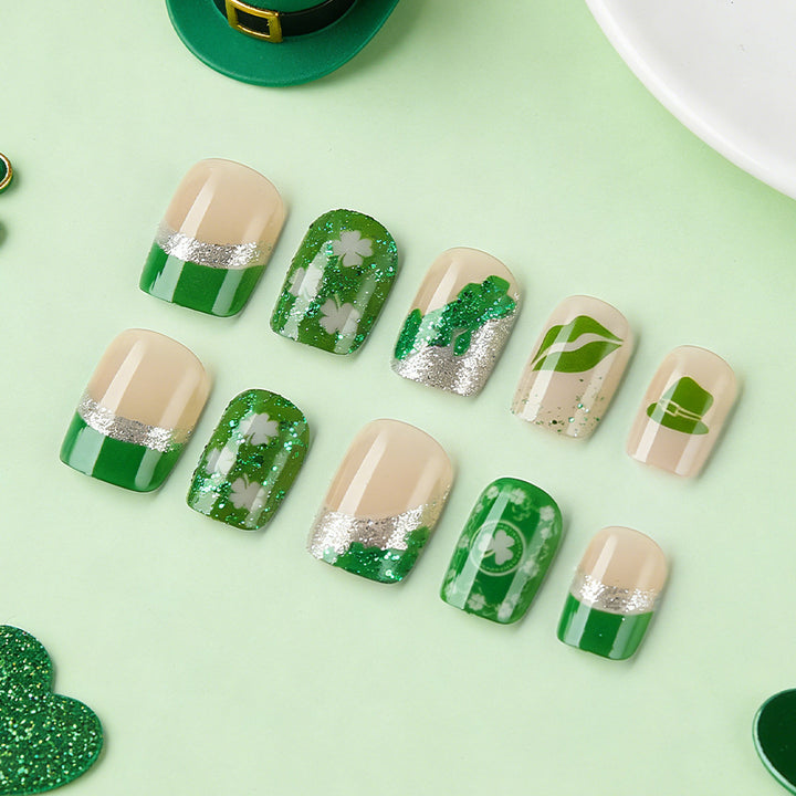 Festive Green-Themed Press-On Nail Set Kalsten