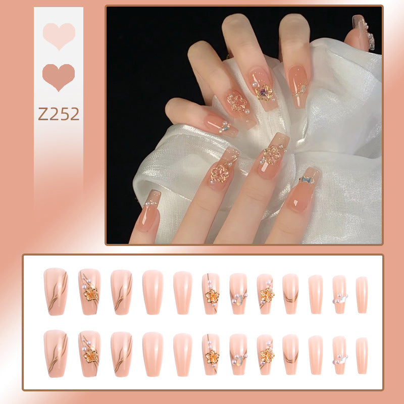 Artificial nail set with elegant floral and luxurious decorations Kalsten