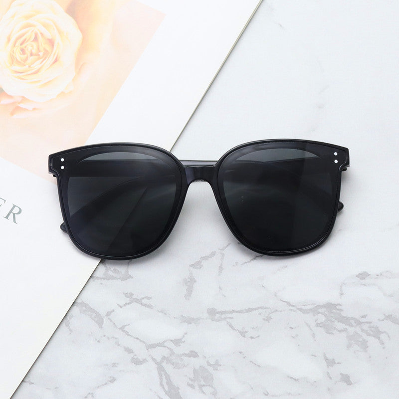 Contemporary Square Frame Sunglasses Kalsten