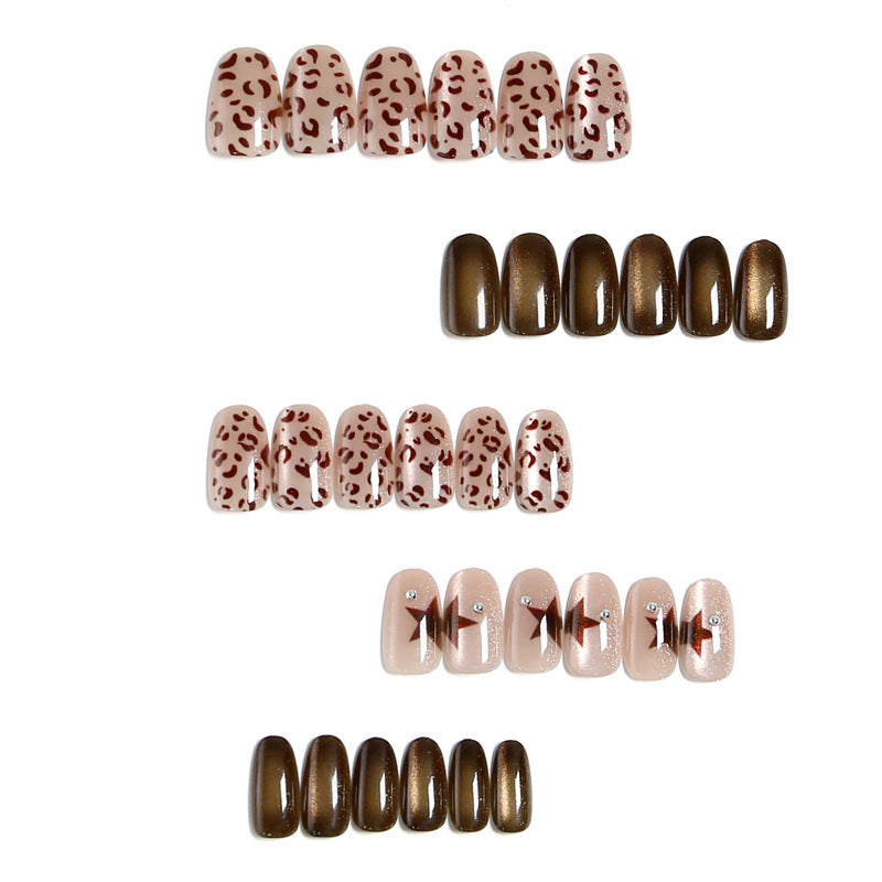 Glamorous artificial nails Kalsten