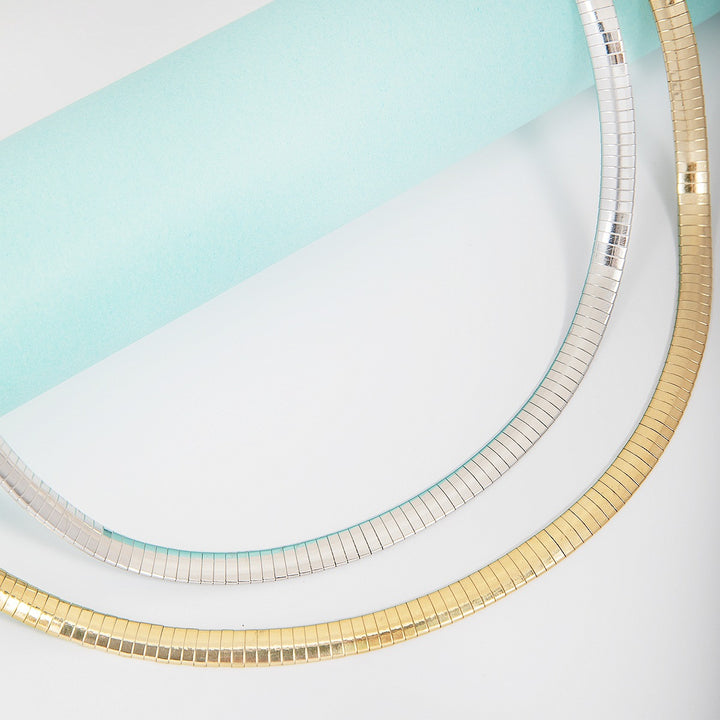 Elegant Statement Wire Choker Kalsten