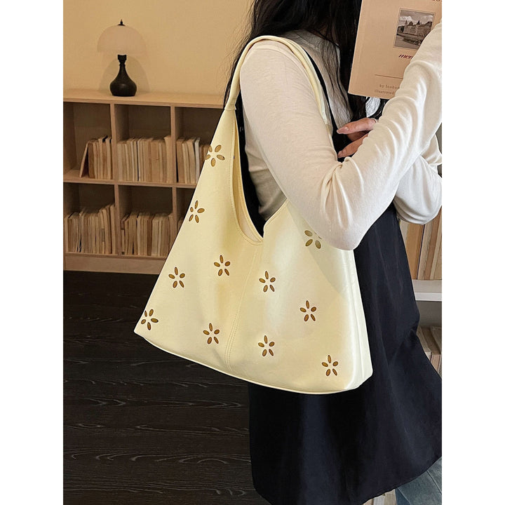 Floral Cut-Out Shoulder Bag Kalsten