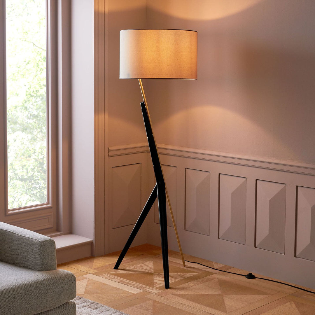 Modern Tripod Floor Lamp