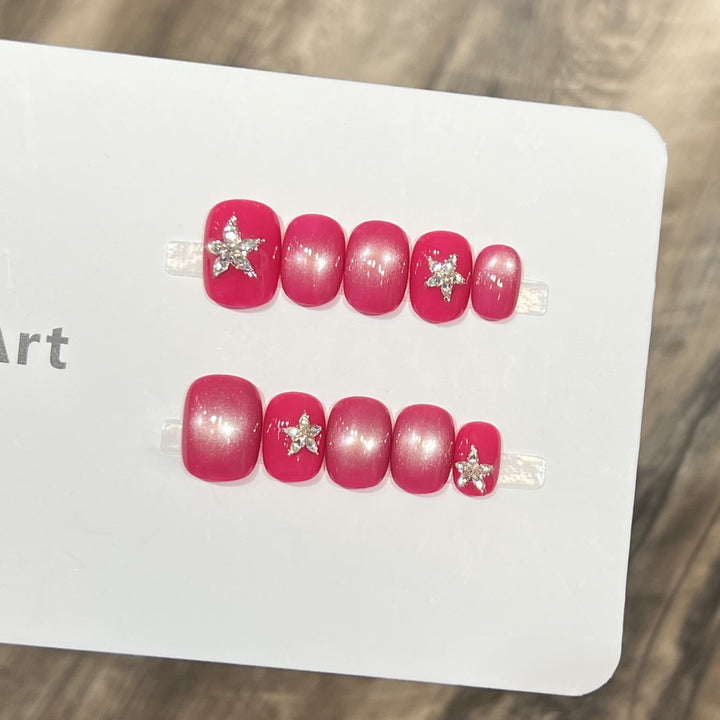 Glamorous Star-Accent Nail Tips Kalsten