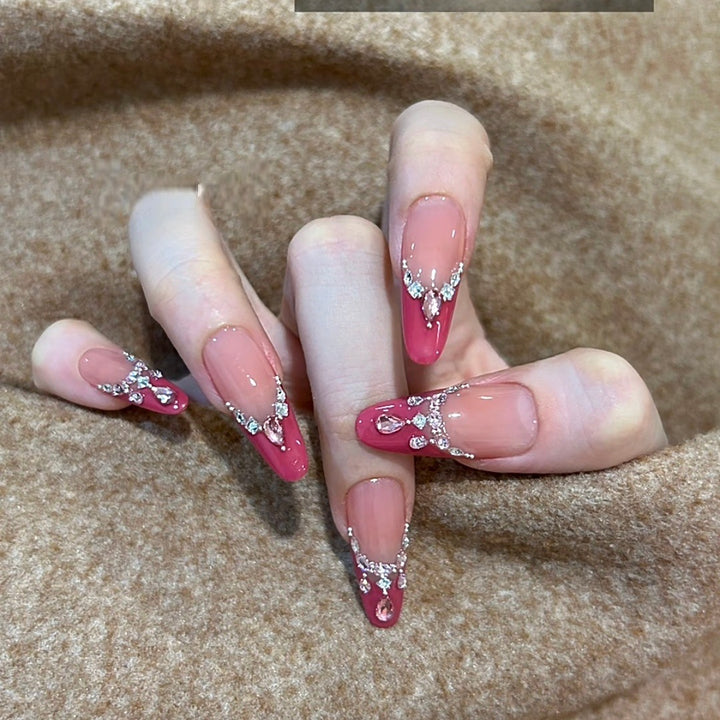 Luxurious Press-On Nail Art Set with Rhinestone Detailing Kalsten