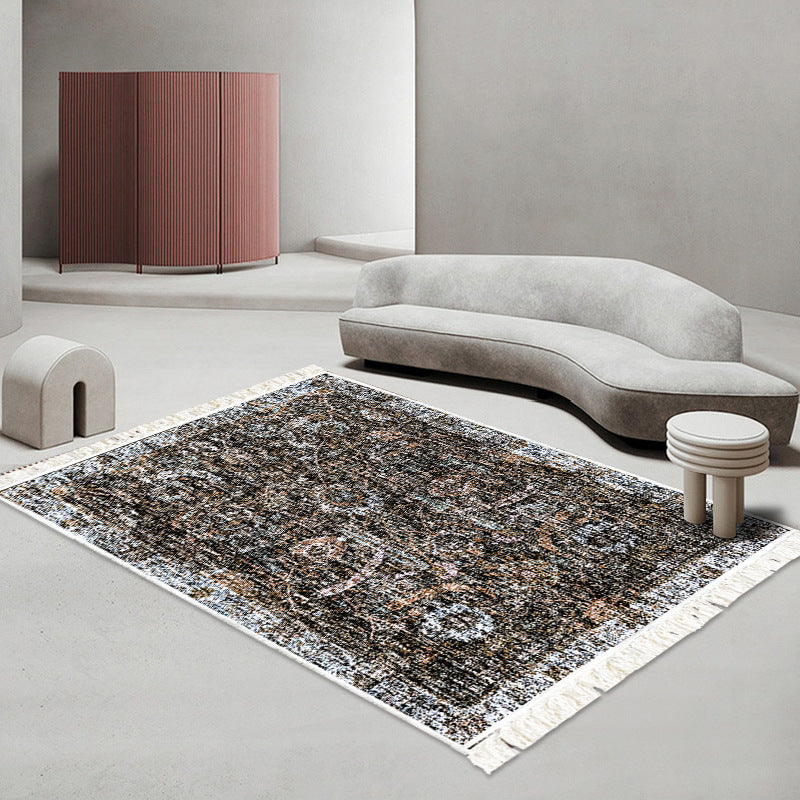 Ornamental Area Rug Kalsten