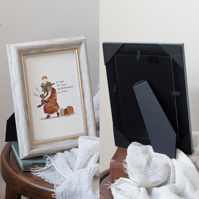 Vintage Wooden Picture Frame with Gold Accents