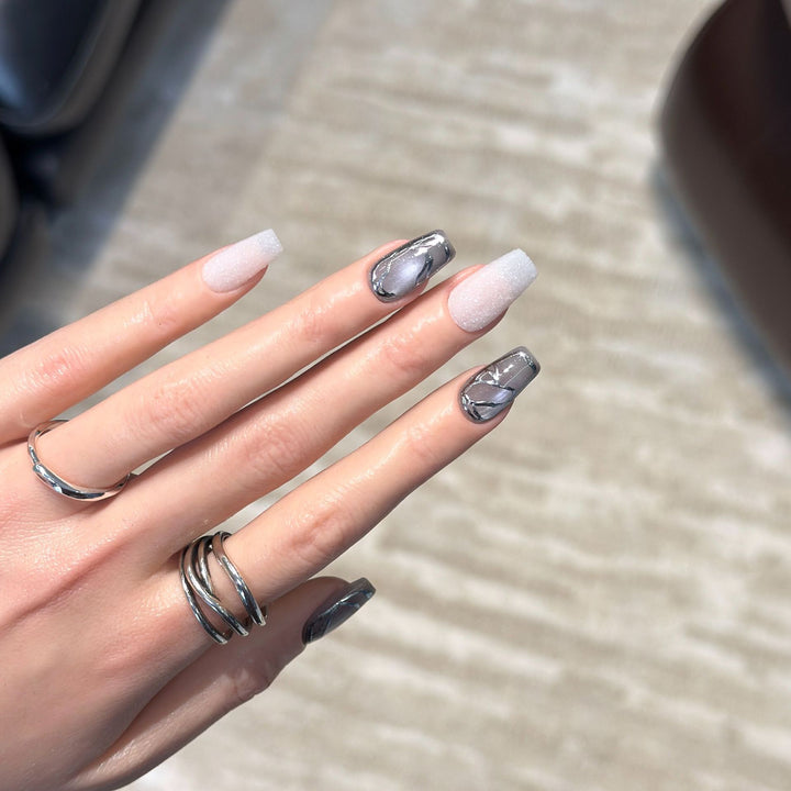 Elegant Acrylic Press-On Nail Art Set with Metallic Design Elements Kalsten