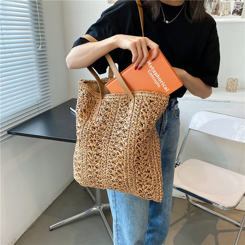 Hand-knotted tote bag made from natural materials Kalsten