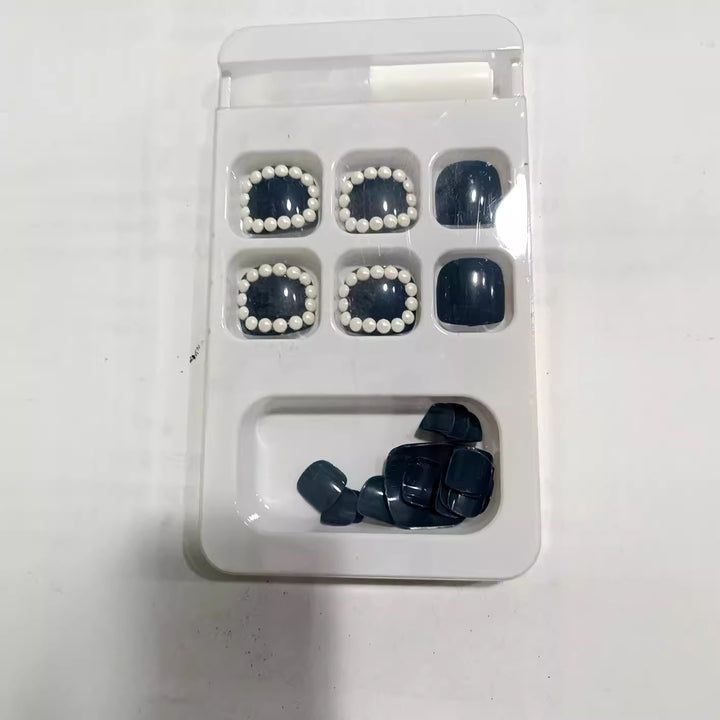 Decorative Press-On Nail Set with Pearl Accents Kalsten