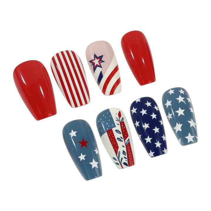 Creative and festive art nails Kalsten