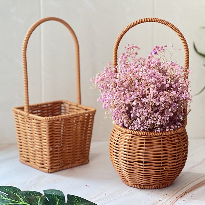 Handcrafted Wicker Storage Basket with Handle Kalsten