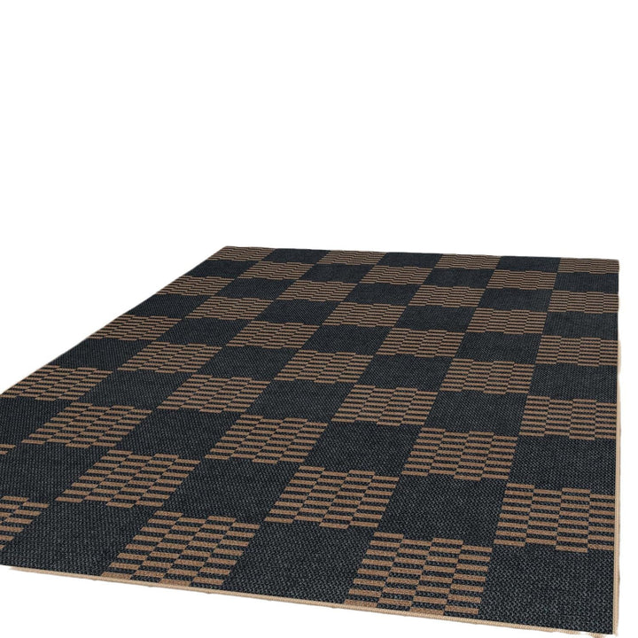 Stylish Diamond Pattern Outdoor Area Rug Kalsten