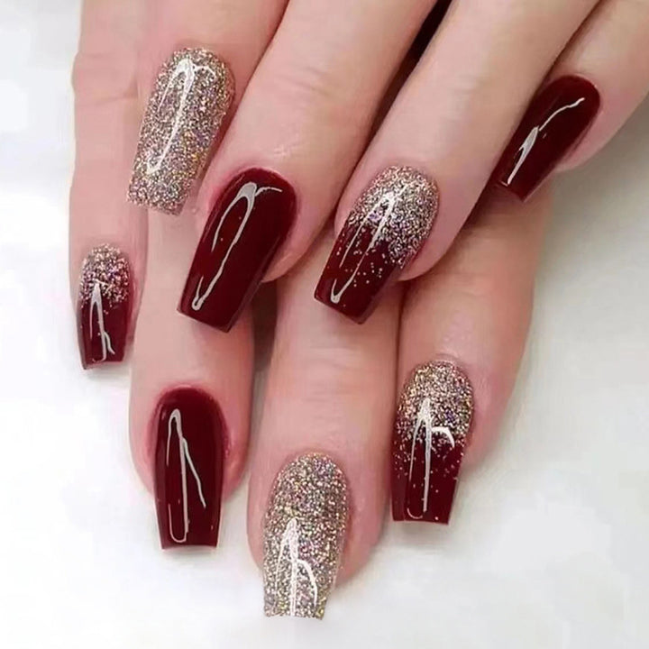 Glittering Press-On Nail Set Kalsten