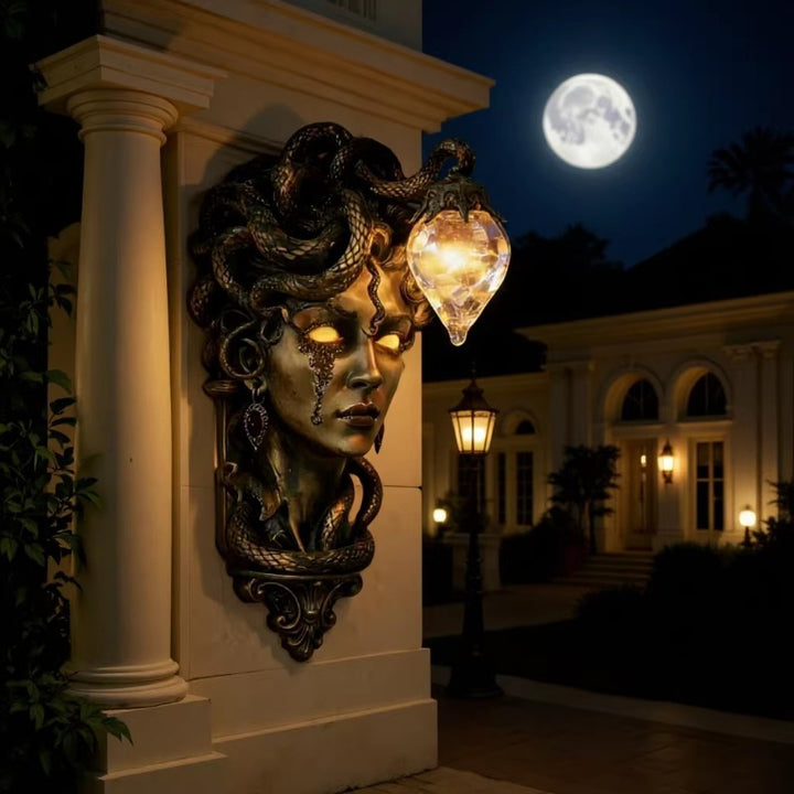 Wall lamp in Medusa design Kalsten