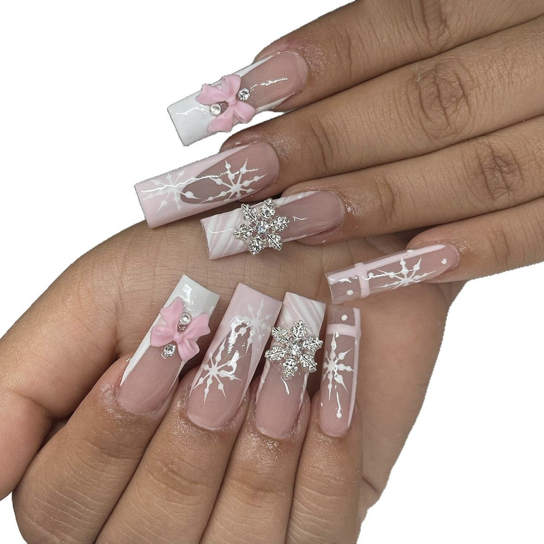 Creative nail art set with filigree snowflake and bow decorations Kalsten