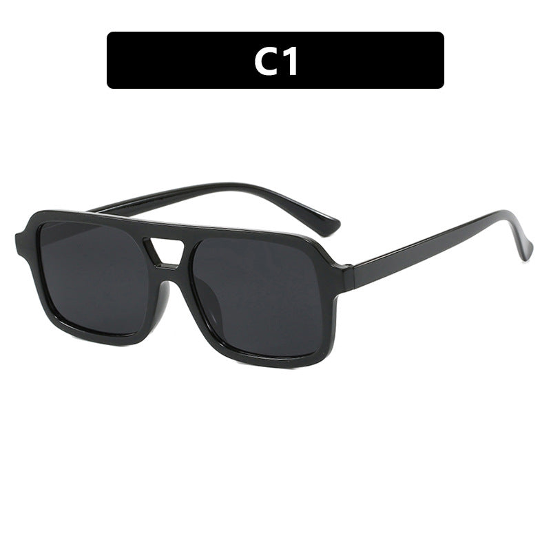 Women's fashionable square sunglasses made of transparent plastic Kalsten