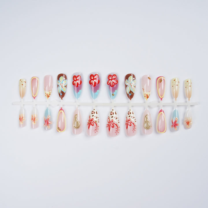 Artificial Nail Set with Floral Accents Kalsten