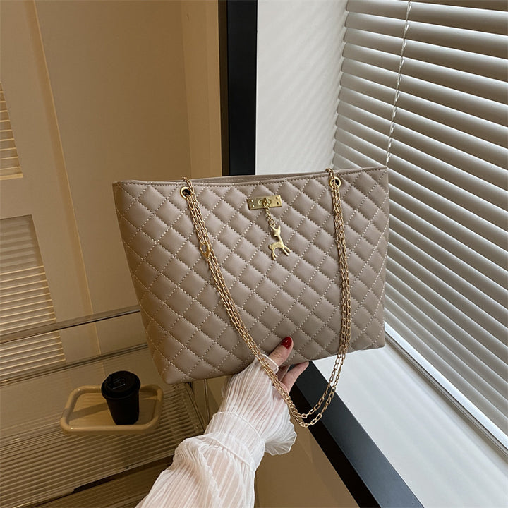 Quilted Shoulder Handbag