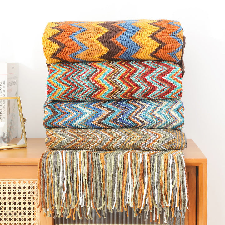 Ladies Decorative Zigzag Pattern Blanket Kalsten