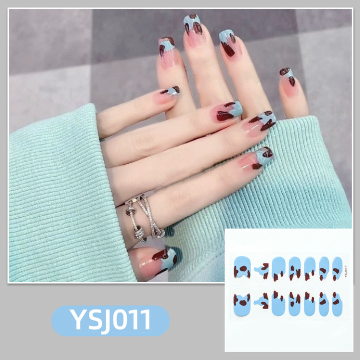 Artistic nail decoration with glitter details Kalsten