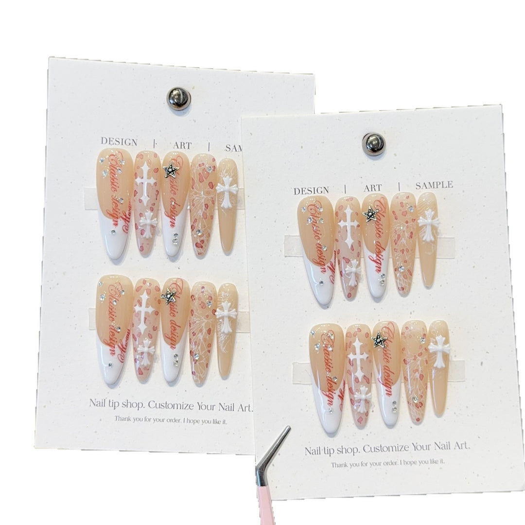 Artificial nails with artistic design and glamour accents Kalsten