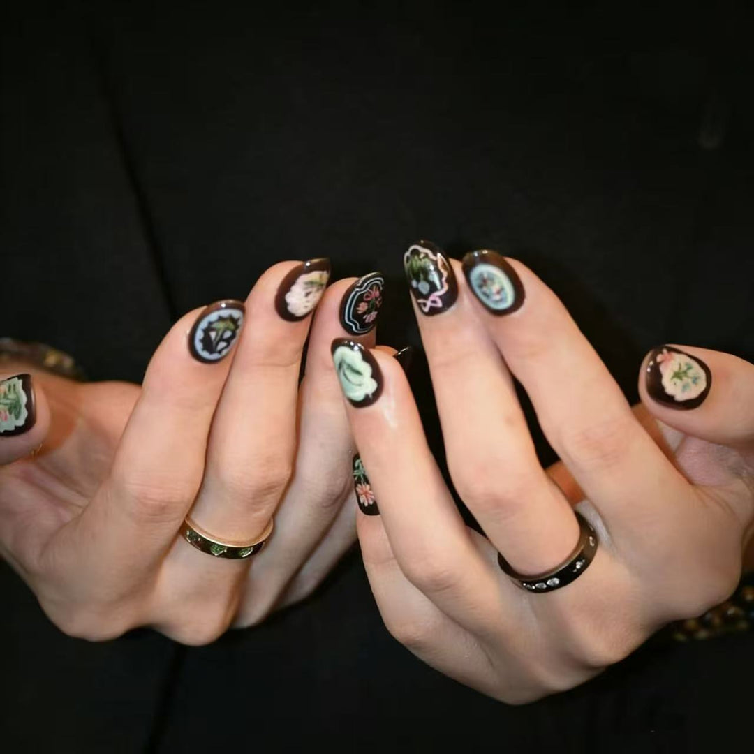 Artistic Themed Nail Design Collection Kalsten