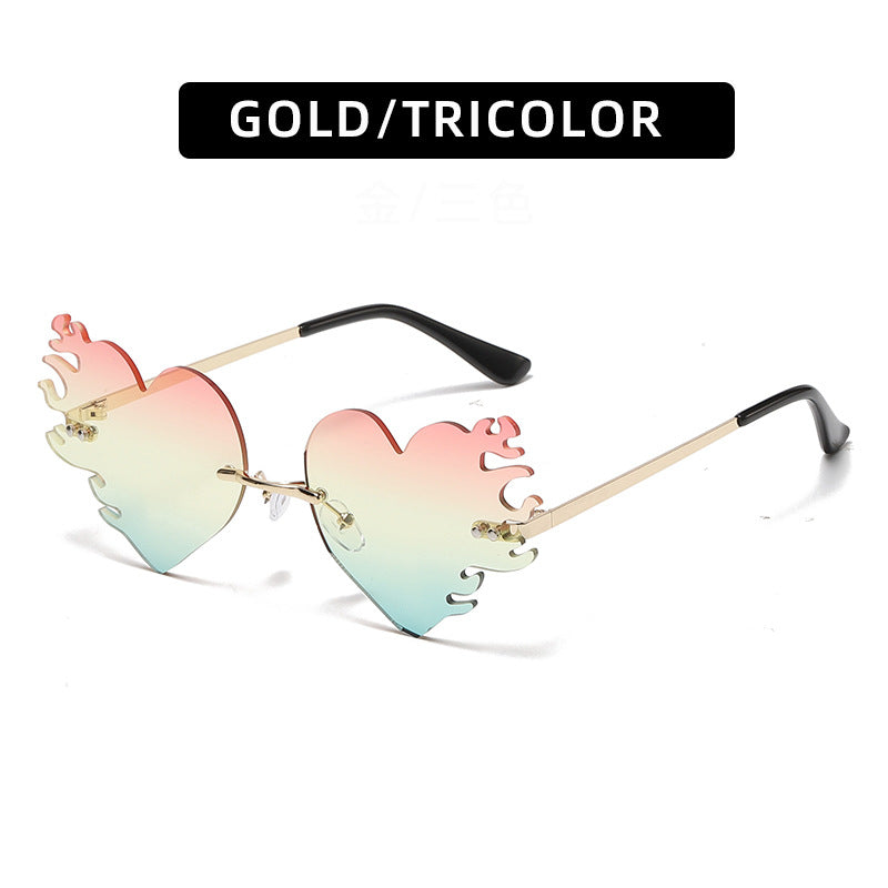 Heart-Shaped Flame Detail Sunglasses