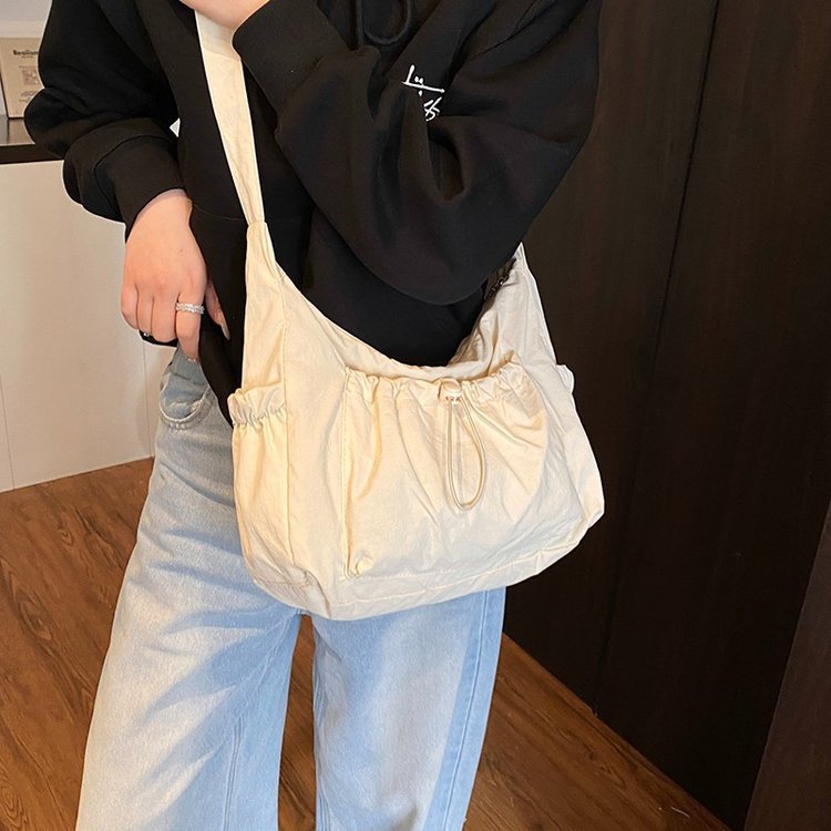 Fashionable shoulder bag Kalsten