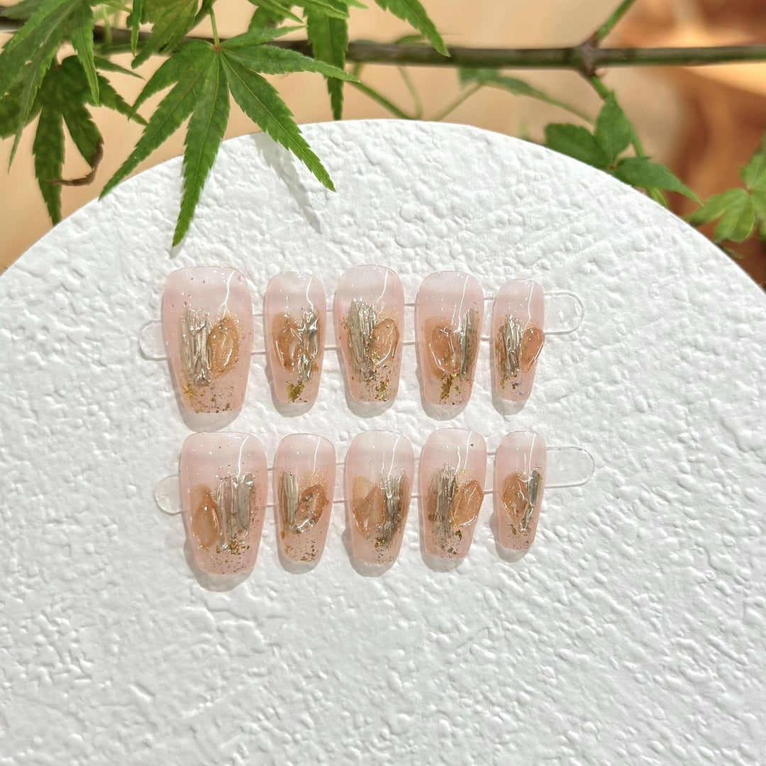 Elegant Decorative Press-On Nails