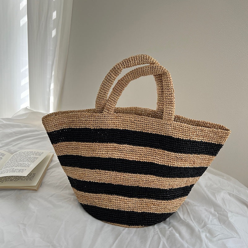 Handcrafted Leisure Bag Made of Woven Straw Kalsten